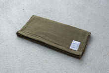 画像をギャラリービューアに読み込む, やわらかく、しなやかな無撚糸の4重ガーゼのスリムバスタオル|オリーブ