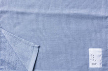 画像をギャラリービューアに読み込む, ガーゼとパイルのどっちも楽しめるハンドタオル|スモークブルー