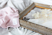 画像をギャラリービューアに読み込む, やわらかく、しなやかな無撚糸の4重ガーゼのフェイスタオル|ピンク