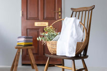 画像をギャラリービューアに読み込む, やわらかい無撚糸のプレミアム スリムバスタオル|ホワイト