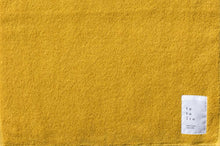 画像をギャラリービューアに読み込む, やわらかい無撚糸のプレミアム バスタオル|マスタード