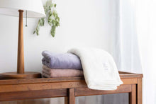 画像をギャラリービューアに読み込む, やわらかい無撚糸のプレミアム バスタオル|ホワイト